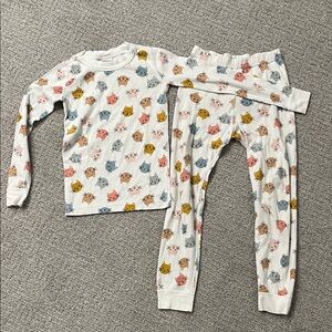 Hanna Andersson White Long-Sleeve Pajama Set with Multi-Color Cat Faces